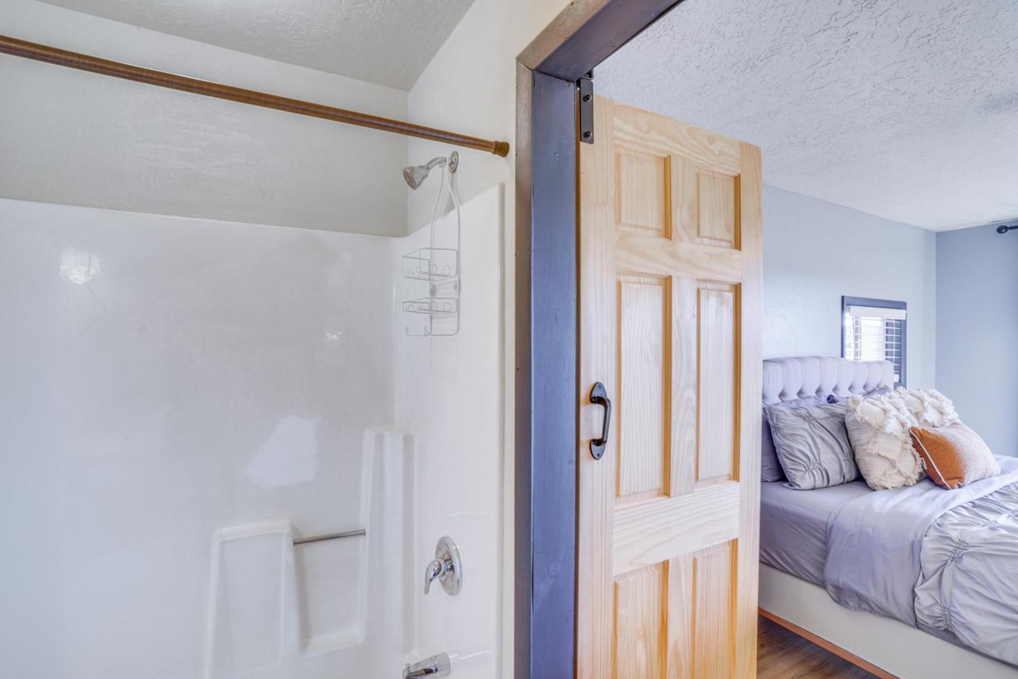 Pet-Friendly Duck Creek Village Retreat With Deck! Exterior foto