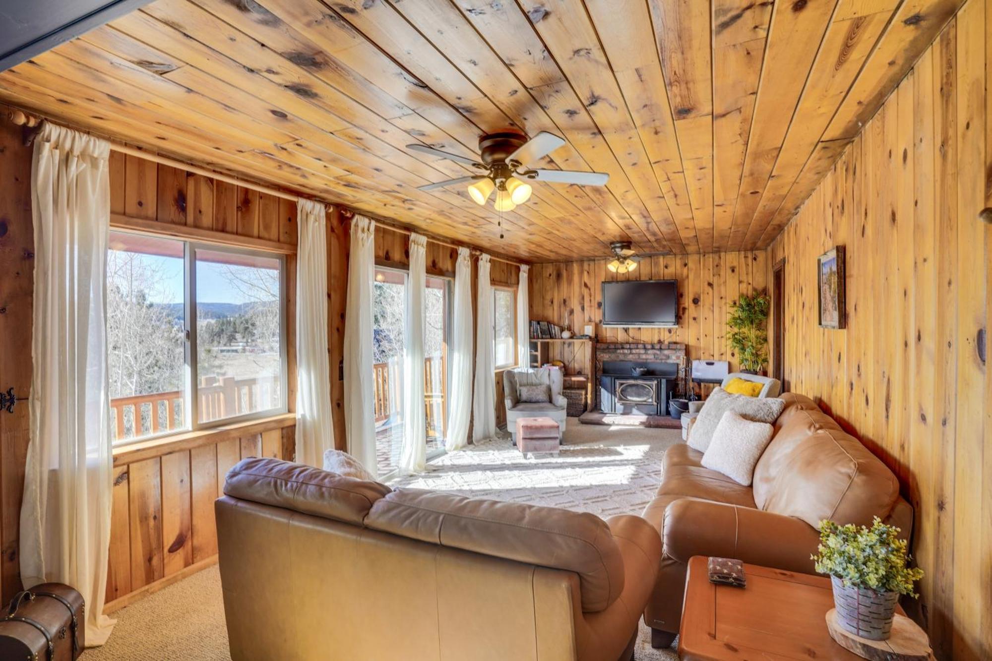 Pet-Friendly Duck Creek Village Retreat With Deck! Exterior foto